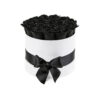 19 черных роз в шляпной коробке