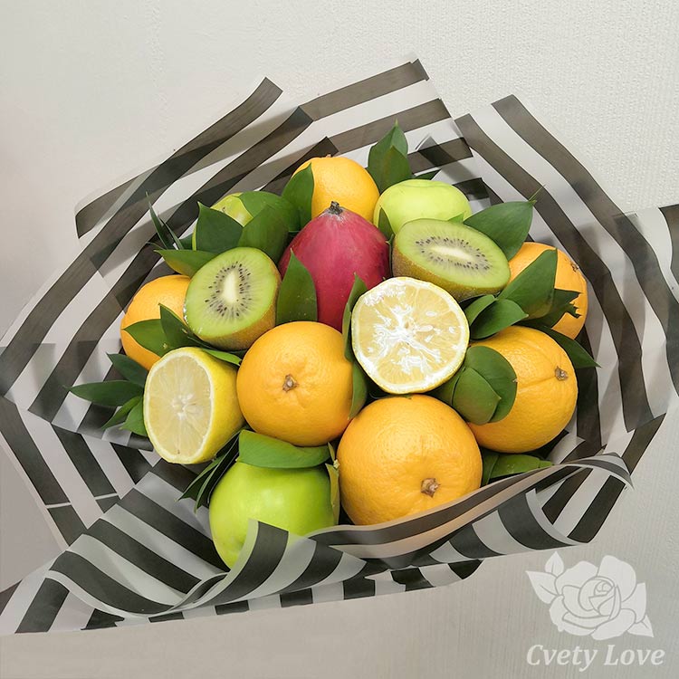 Букет из манго и апельсинов